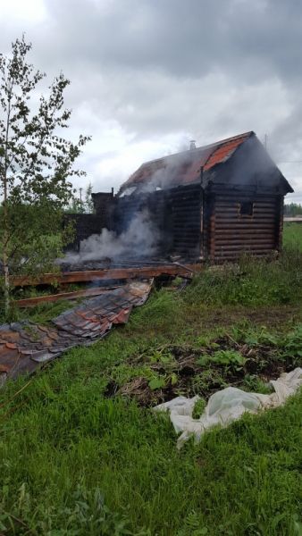 В Куменском районе сгорела баня.