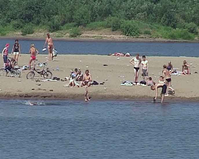 Помойка на пляже