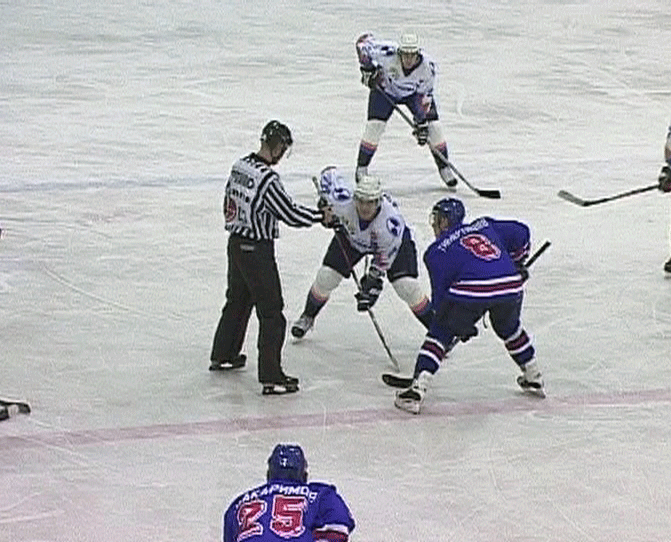 Первый контрольный матч