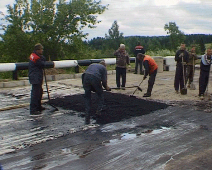 Строительство дорог в Кирово-Чапецке