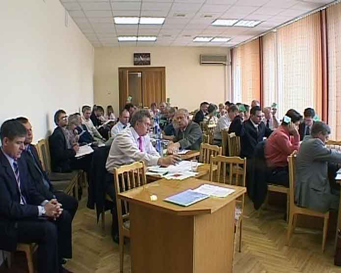 У депутатов городской думы закончились каникулы