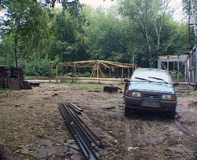 Фонтан напротив стадиона 