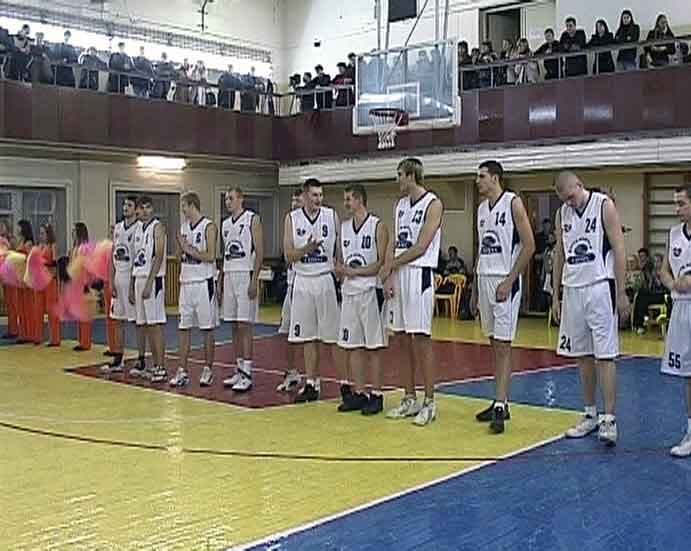 Победа баскетбольного клуба «Киров-Академия-Глобус»