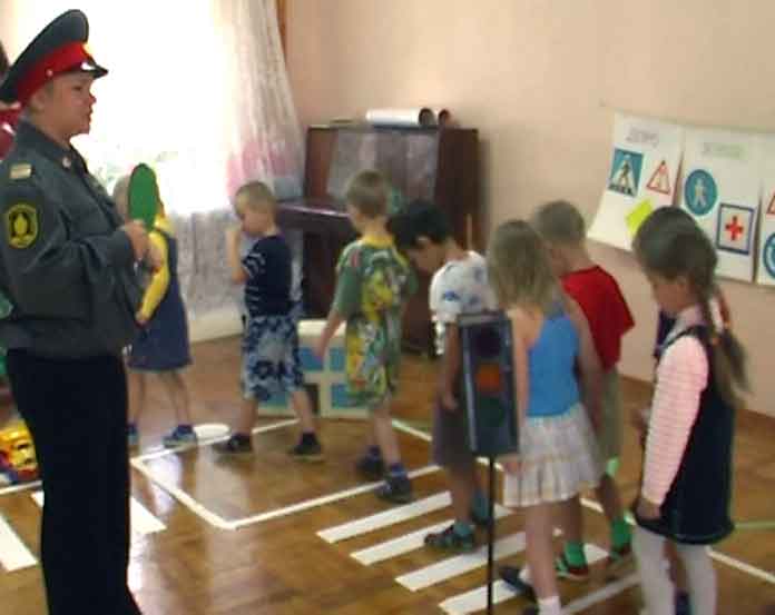 Обучение дошкольников правилам дорожного движения