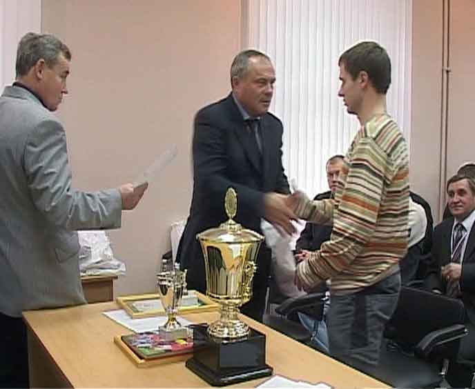 Футбольная команда завода «Маяк»