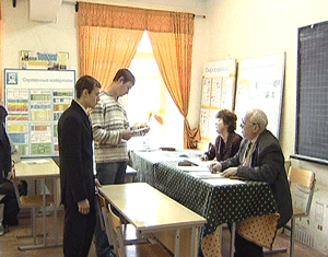 Сегодня в учебном центре службы занятости прошел экзамен у будущих сварщиков