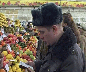 В Кирове продолжается наведение порядка в торговле на рынках