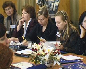 ВИЧ - инфицированные нуждаются не в изоляции, а в социальной поддержке