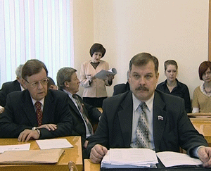 Единороссы взялись за решение проблемы плохих дорог