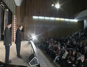 В эти дни к месту прохождения армейской службы отправляются отряды кировских призывников