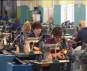 Большие армейские начальники обратили внимание на качество вятской обуви