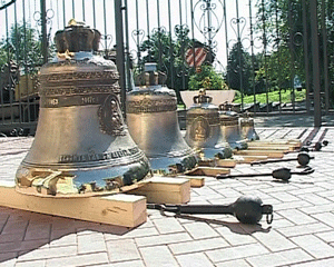 Колокола на новом храме.