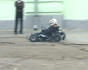 Показательные  выступления юных картингистов и авиамоделистов