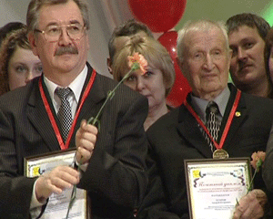 Губернатор области Николай Шаклеин поздравил лучших по профессии