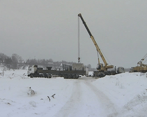Строительство моста через реку Юг в Подосиновском районе