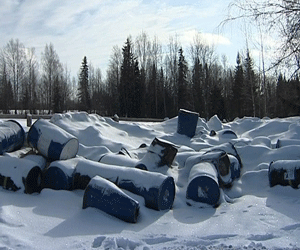 Таинственные бочки на новом полигоне бытовых отходов в Нагорске