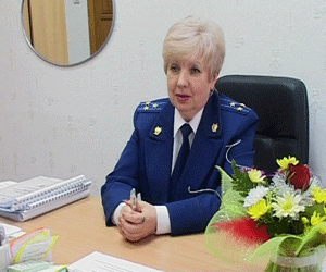 Сотрудницы кировской прокуратуры накануне  женского  праздника