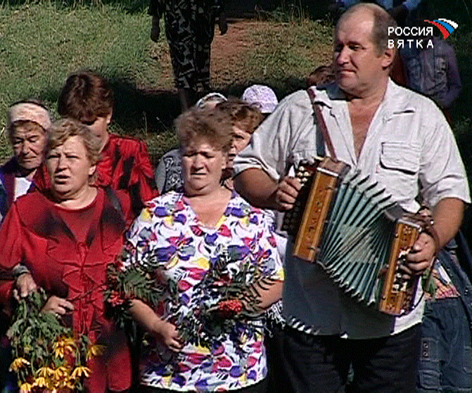 Районные дома культуры борются за зрителя