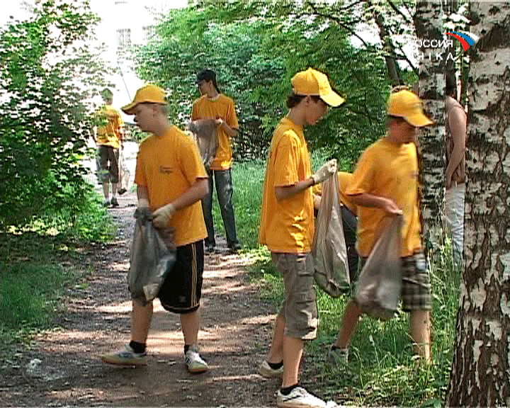 На помощь пришли подростки