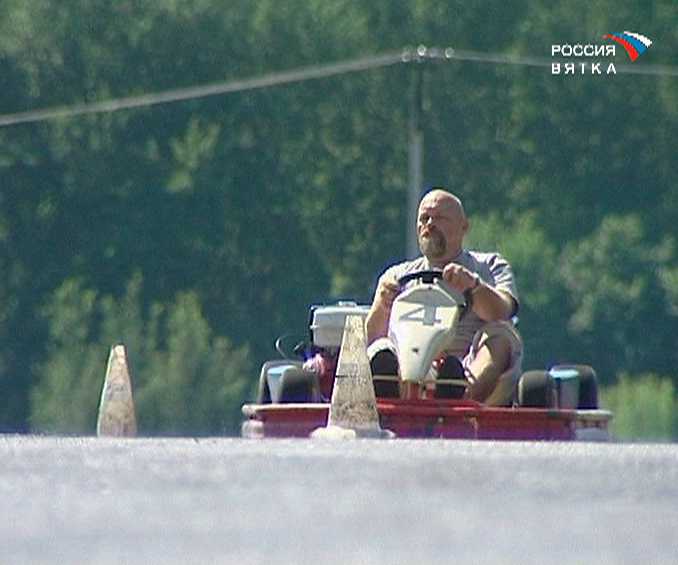 Нешуточные страсти на маленьких машинах