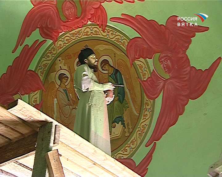 Роспись храма с помощью божьей