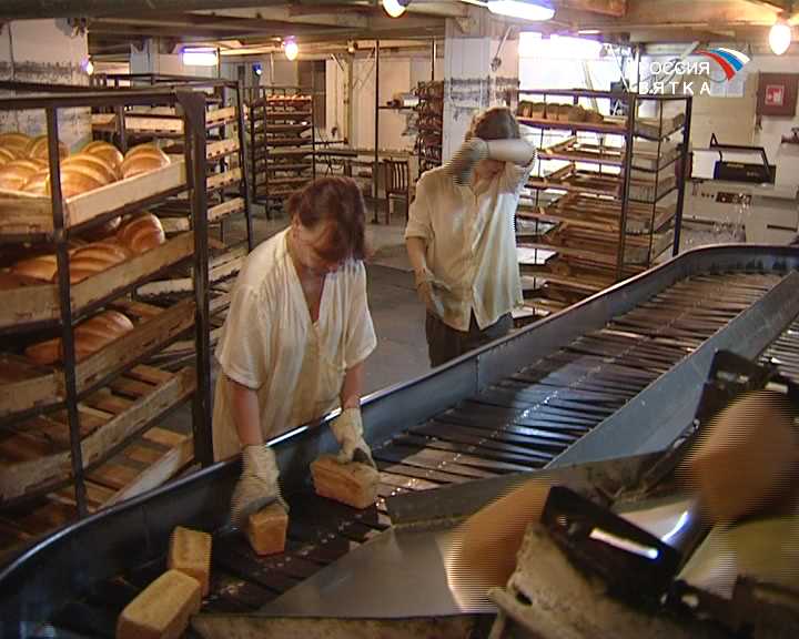 Полночь. Для пекарей - разгар рабочего дня