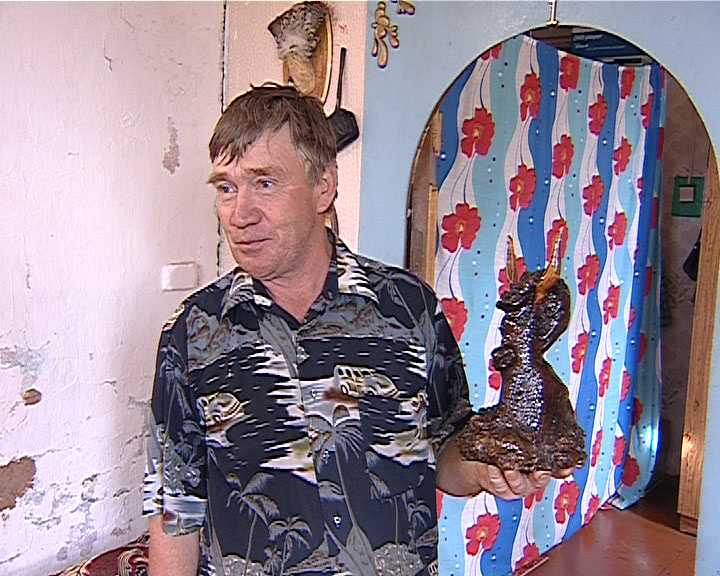 Мастер по дереву из Тужинского района