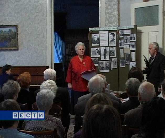 Литературно-музыкальный вечер в клубе ветеранов