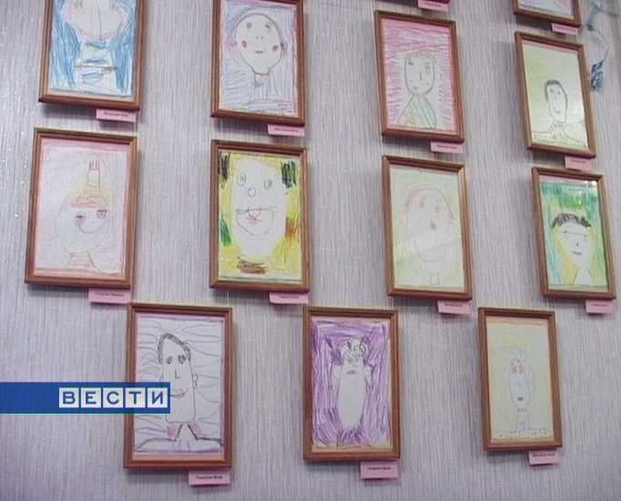 Портреты  для мам в Вятской Кунсткамере