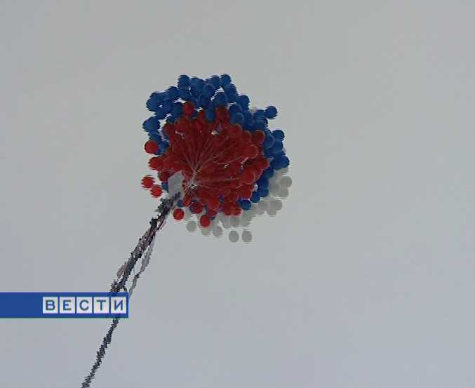 Триколор в небе