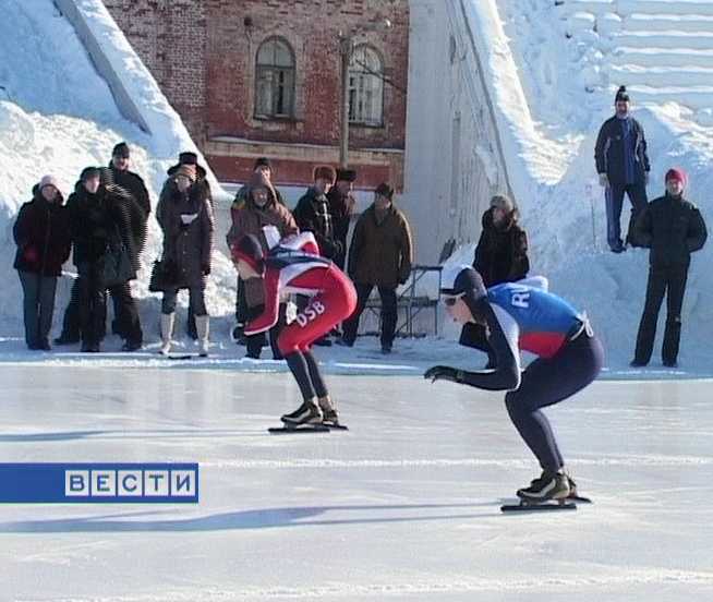 Соревнования конькобежцев на приз Кирова