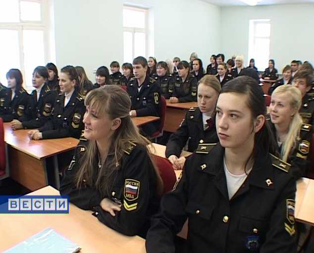 Служба через дружбу