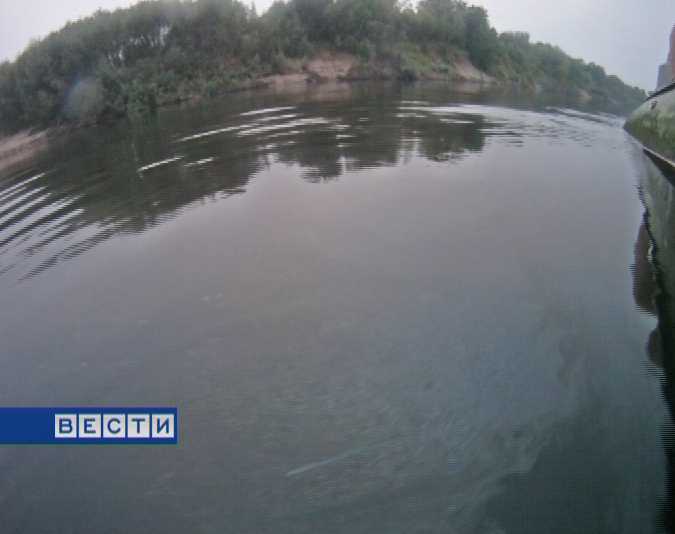 Ситуация с нефтесодержащим пятном