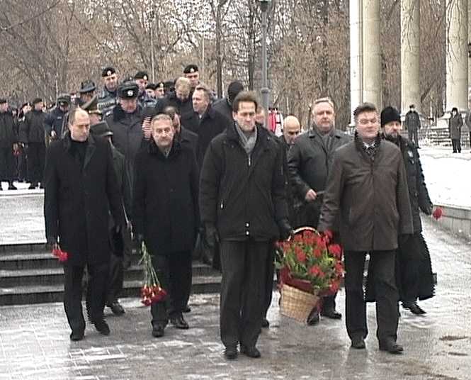 Памяти героев