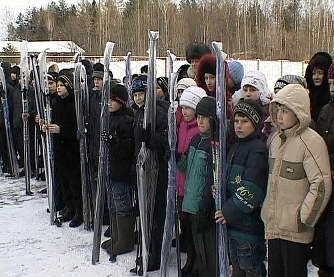 Лыжи в подарок