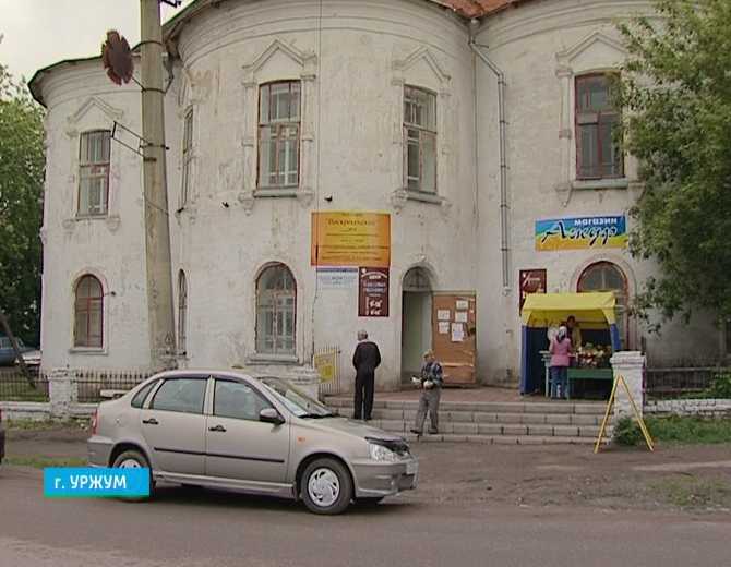 Пивной бар - в заброшенном храме