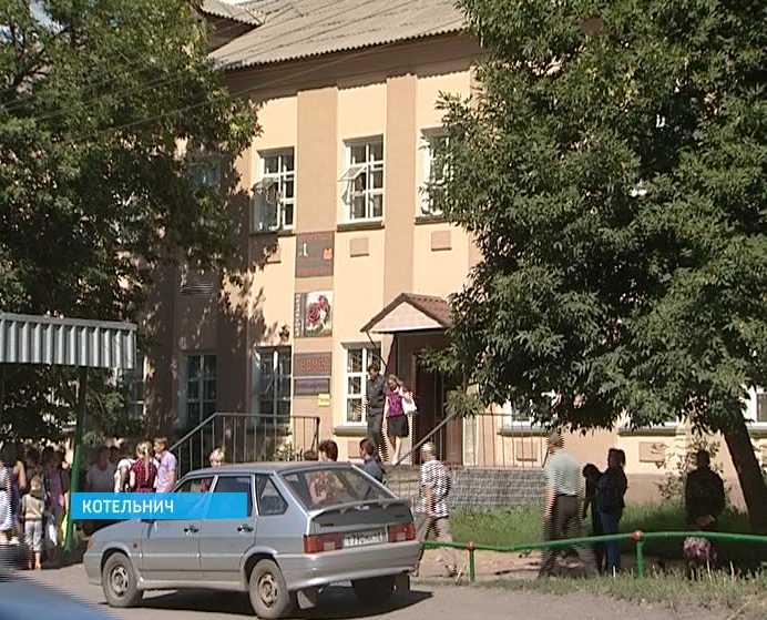 Вопрос о торговом павильоне в Котельниче почти год остается открытым