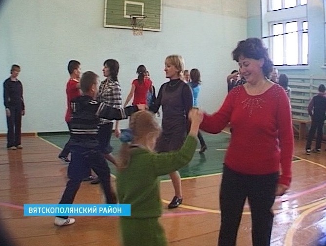 Семейный лагерь в деревне Дым-Дым Омга