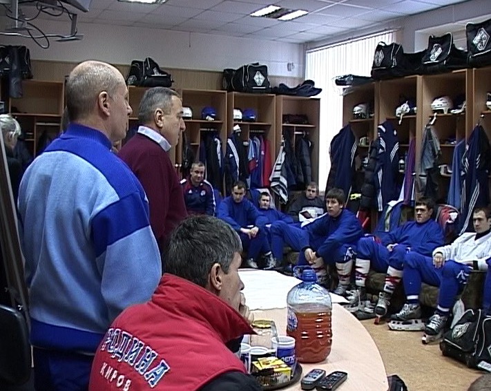 Встреча Владимира Быкова с ХК «Родина»
