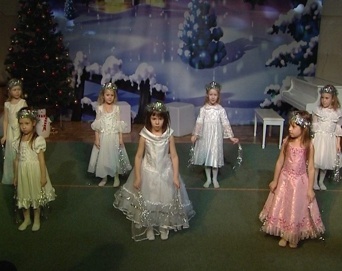 Архиерейская елка в детской филармонии