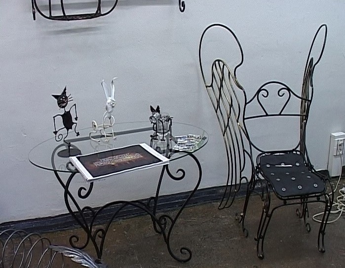 Выставка декоративного искусства «От знака и символа к образу»