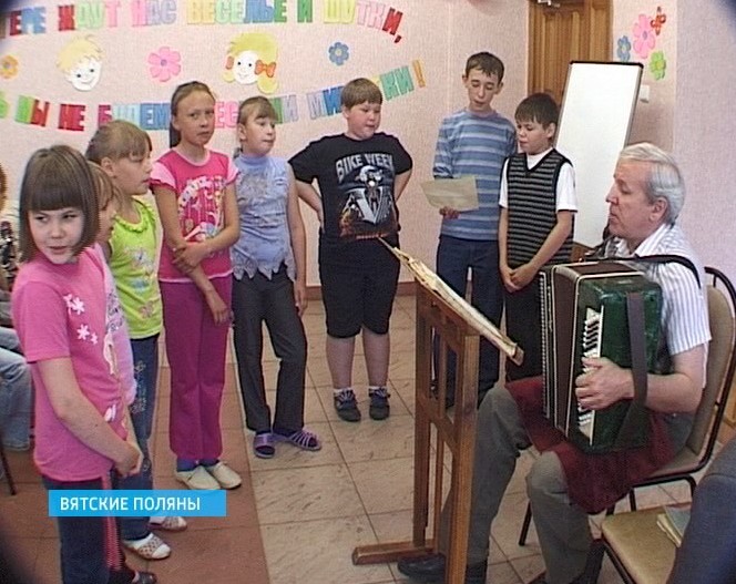 Праздник весны для людей с ограниченными возможностями