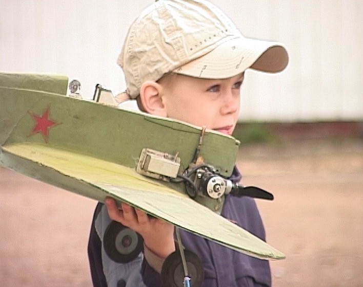 Областное первенство по авиамодельному спорту