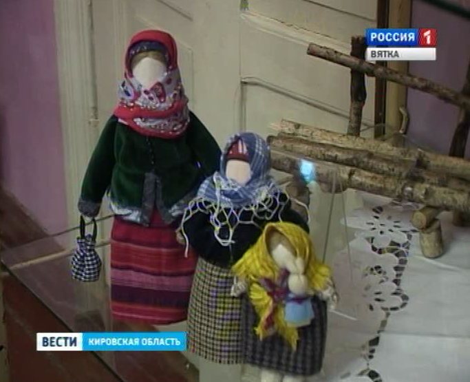 Выставка «В русских традициях»