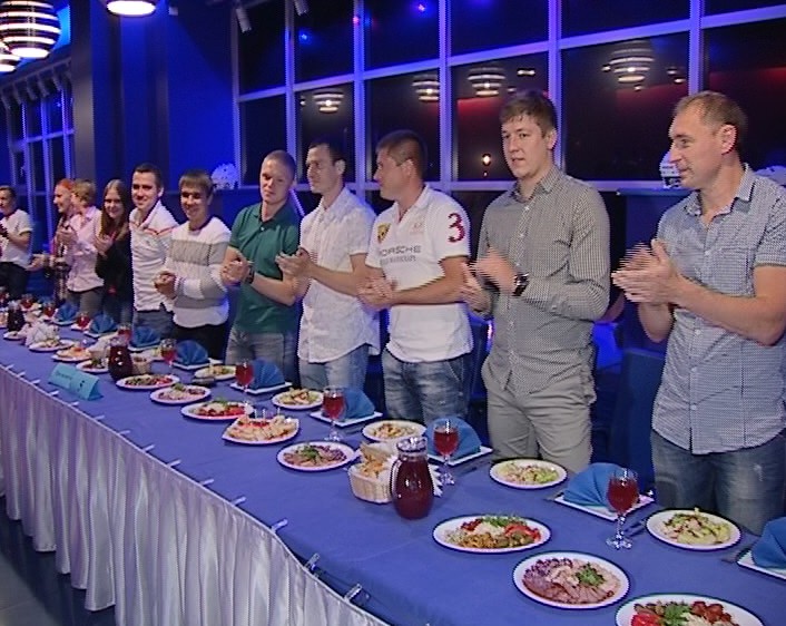 Награждение ХК «Родина»