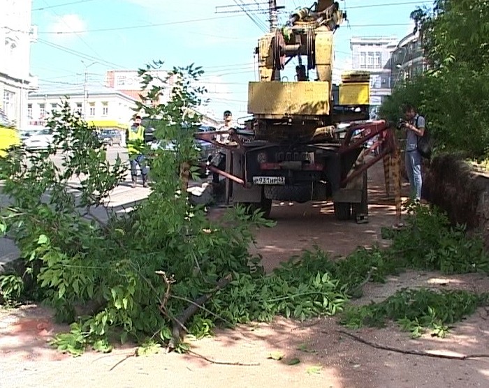 Сквер у Центральной гостиницы