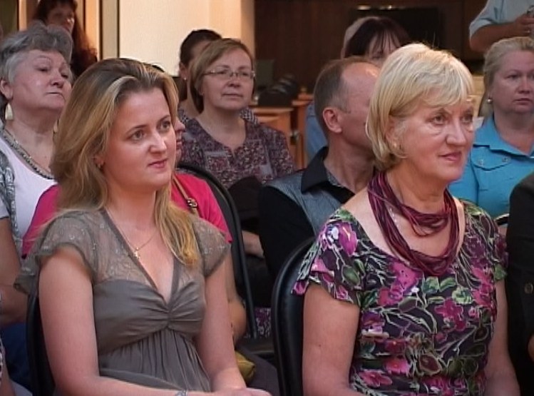 Мир Любови Костенко