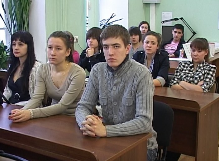 Круглый стол в ВятГГУ