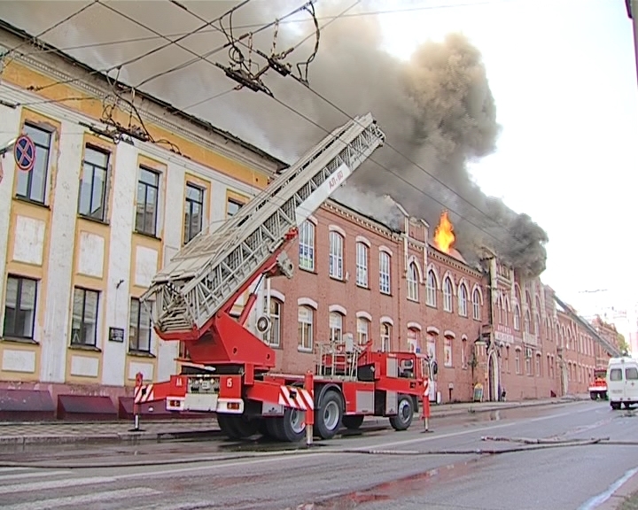 Пожар в торговом центре