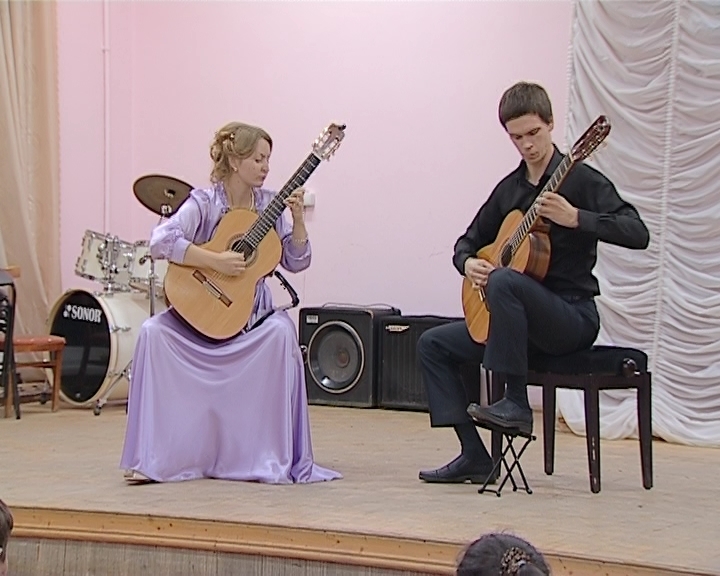 Дуэт гитаристов